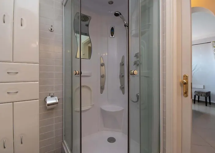 Achacay 1 - Two Bed *