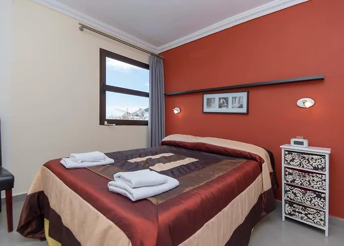 Achacay 1 - Two Bed Los Cristianos (Tenerife)