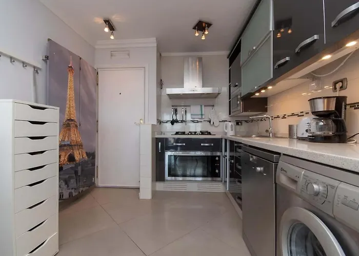 Daire Achacay 1 - Two Bed *